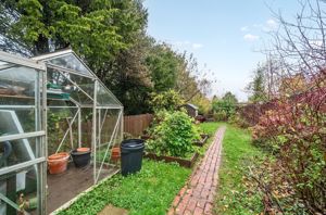 Photo 27- click for photo gallery